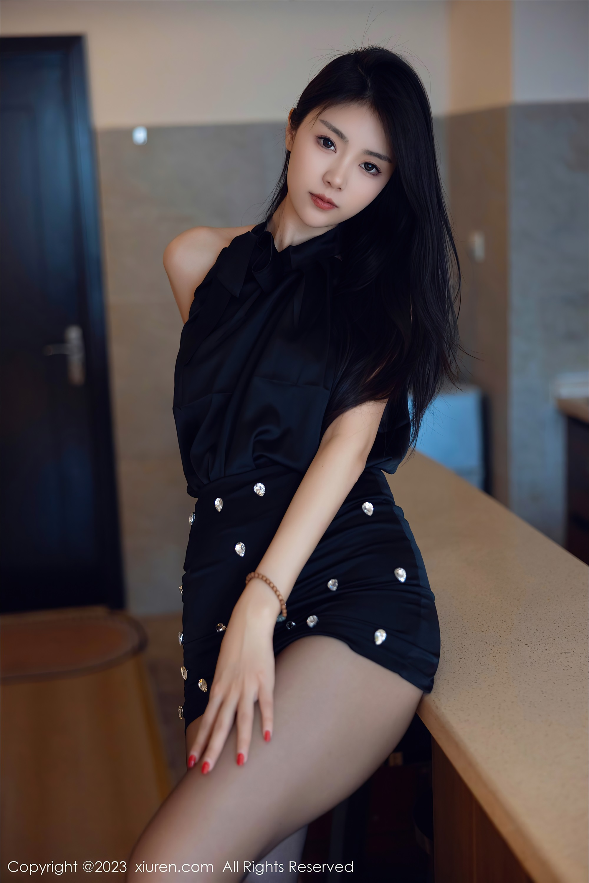 Xiuren秀人网 2023.10.19 NO.7535 可樂Vicky